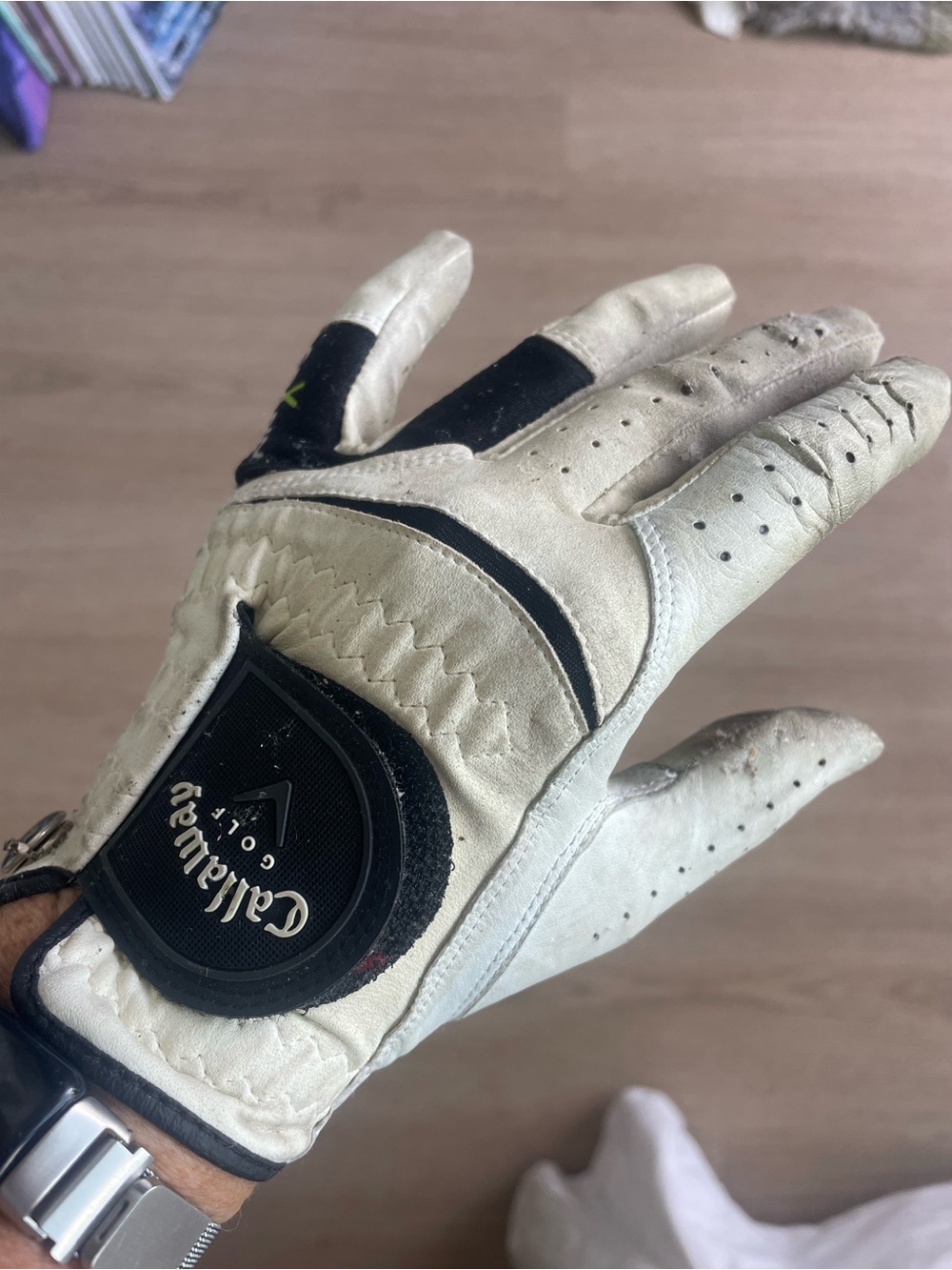 Callaway White and Black Women’s Golf Glove - Left Hand